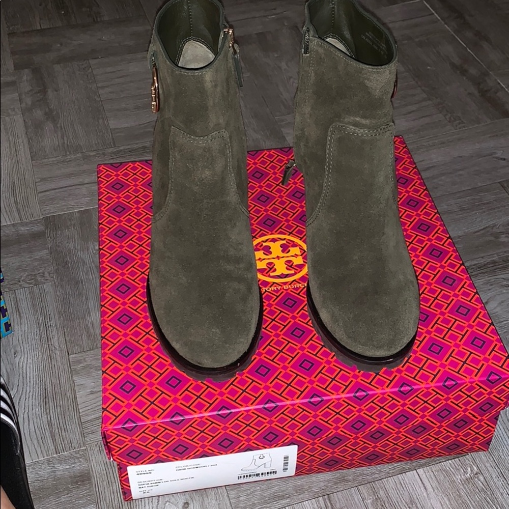 SOFIA 85MM LUG SOLE BOOTIE